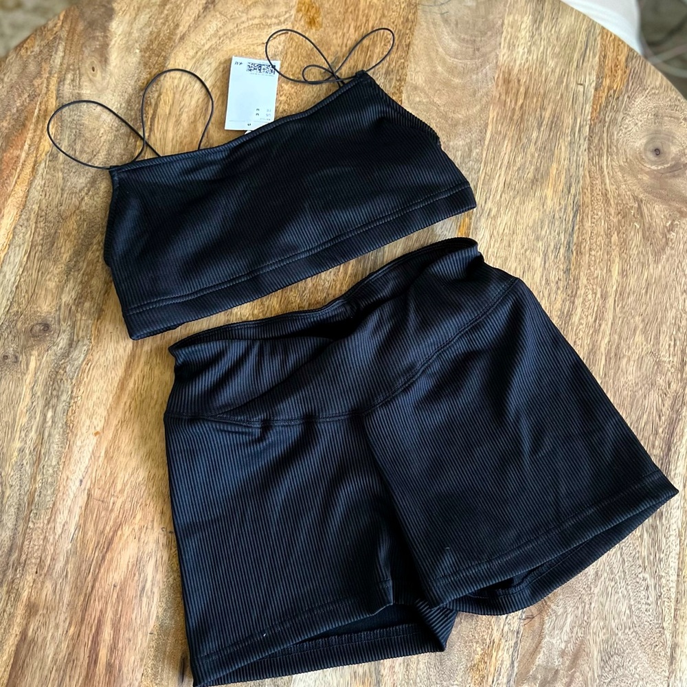 NWT Womens black ribbed crop top and bicycle short set. Size M